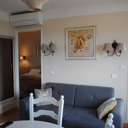 Les Issambres Apartman